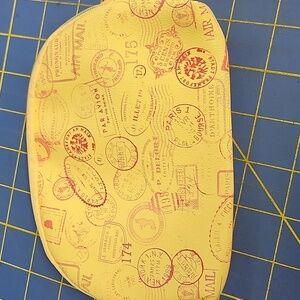 Travel Design Theme 7" x 5" Zipper Pouch